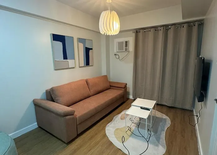 Spacious 3br Sucat Netflix And Free Parking شقة مانيلا